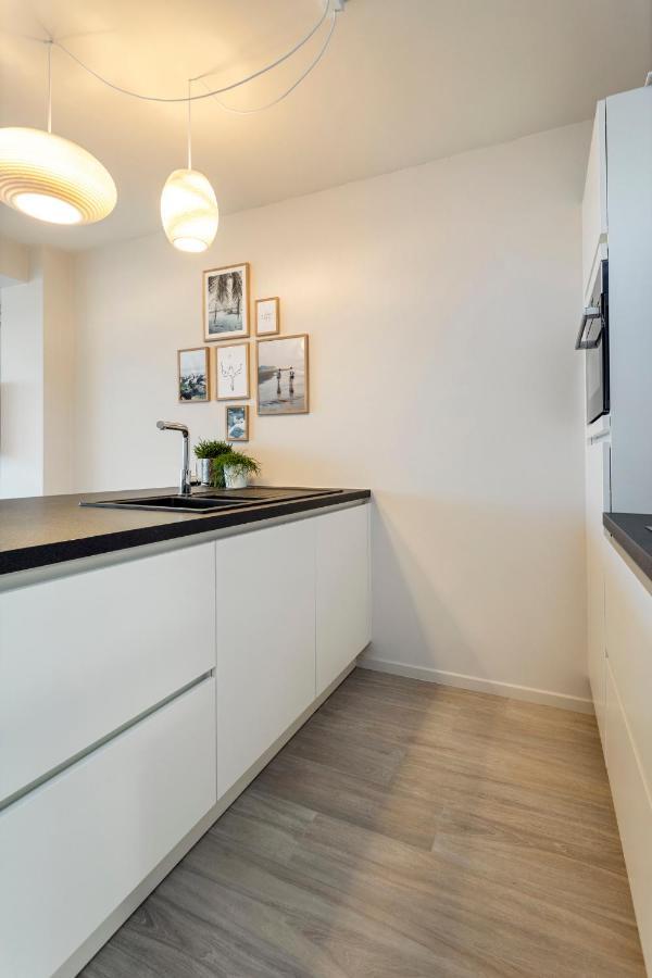 Ruim Appartement Aan De Jachthaven Blankenberge Esterno foto